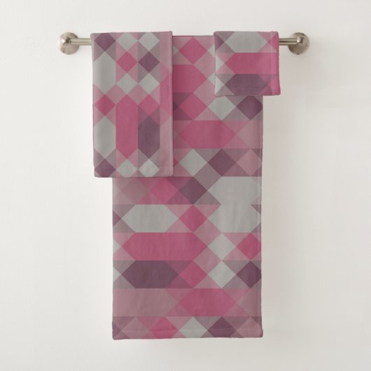 pink and mauve geometric bad handdoek (Insitu)