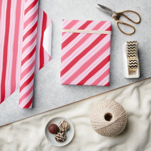 Pink and Red Hand Drawn Stripe Wrapping Paper Cadeaupapier (Crafts)