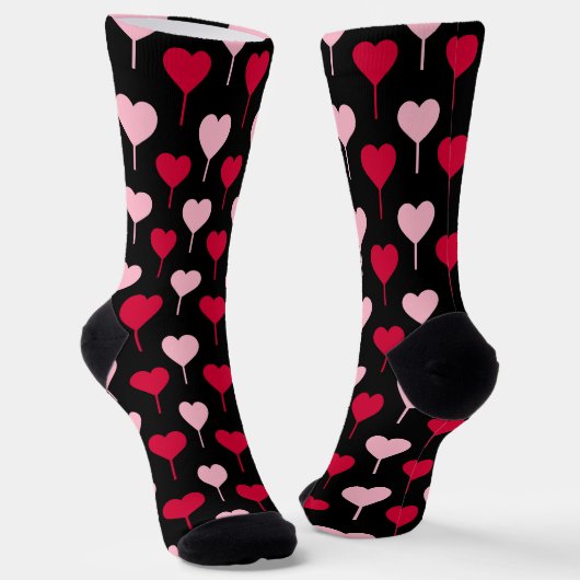 Pink and Red Hearts Pattern Black Socks Sokken (Gebogen)