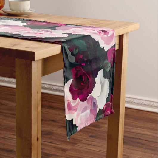 Pink and Red Painted Roses Korte Tafelloper (Voorbeeld)