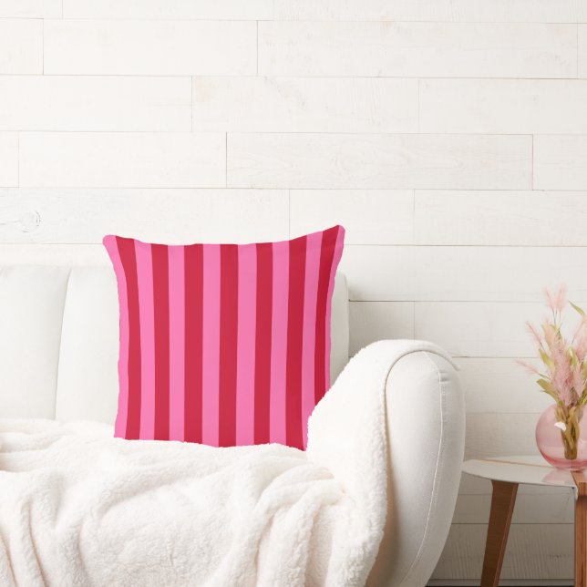 Pink and Red Peppermint Stripes Kussen (Bank)