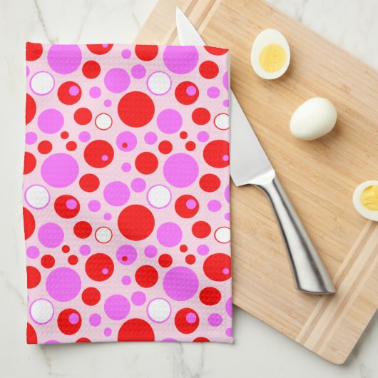Pink and Red Retro Circles and Polka Dots on Pink Theedoek (Quarter Fold)