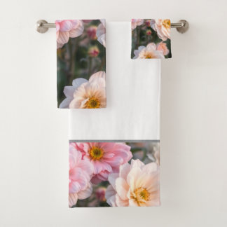 Pink and White Floral Towel Set Bad Handdoek