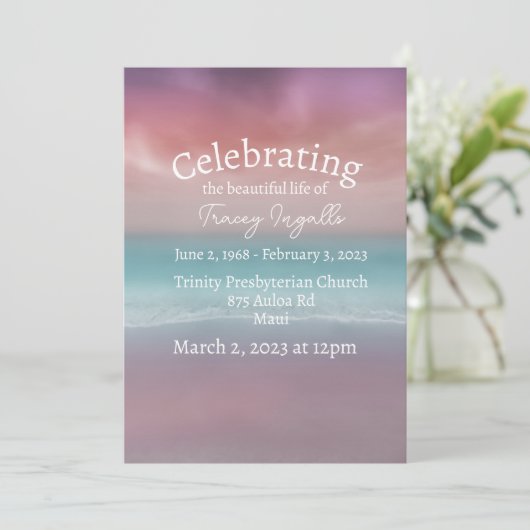 Pink Beach Sunset Celebration of Life Invitation Kaart (Staand voorkant)