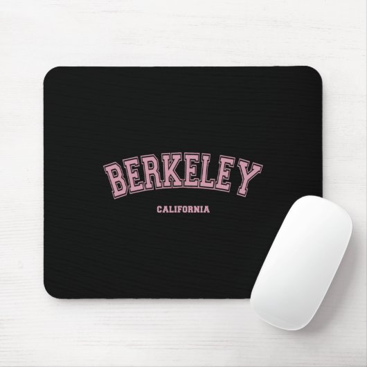Pink Berkeley California Ca Varsity Style On Berke Muismat (Met muis)