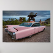 PINK BIG CLASSIC CAR FINS CADDY POSTER (Voorkant)