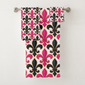 Pink Black Baroque Fleur-de-lis Pattern Design  Bad Handdoek (Insitu)