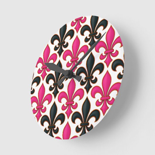 Pink Black Baroque Fleur-de-lis Pattern Design  Ronde Klok (Hoek)