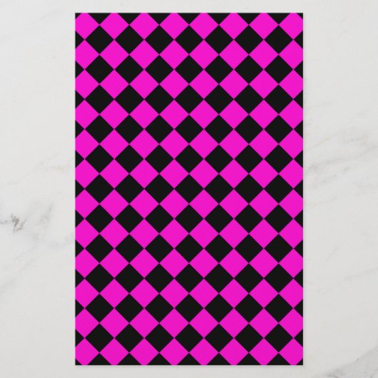 Pink Black Diamond Harlequin Checker Pattern Briefpapier (Voorkant)