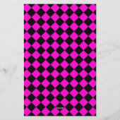 Pink Black Diamond Harlequin Checker Pattern Briefpapier (Achterkant)
