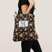 Pink Black Flower Pattern Monogram Floral Tote Bag (Dichtbij)