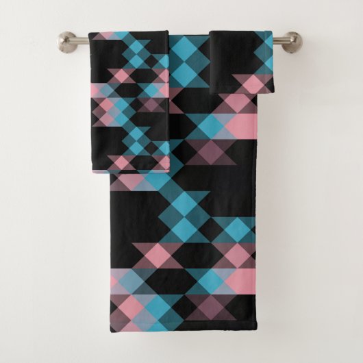 pink blue and black geometric bad handdoek (Insitu)