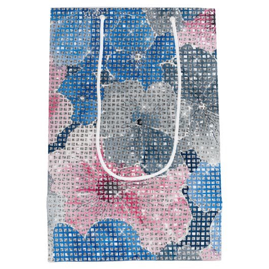 Pink Blue Flowers Medium Cadeauzakje (Achterkant)