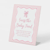 Pink Bow Baby shower Guess Baby Food spel Reclamebord Met Voetstuk (Voorkant)