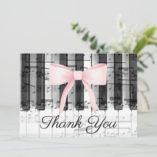 Pink Bow Bedankt kalligrafie op piano (Staand voorkant)