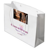 Pink bow cheers to 50 years anniversary wedding  groot cadeauzakje (Achterkant Gekanteld)