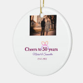 Pink bow cheers to 50 years anniversary wedding  keramisch ornament (Links)