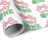 Pink Bow Clover Lucky One Girl 1st Birthday Cadeaupapier (Rol Hoek)