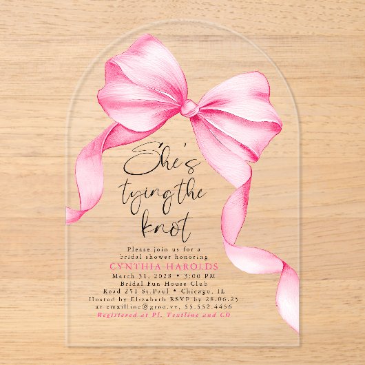 Pink Bow She's Tying the Knot Bridal Shower  Acryl Uitnodigingen (Voorkant)