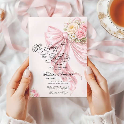 Pink Bow She's Tying the Knot Bridal Shower Kaart