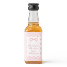 Pink Bow Ze is het vastbinden van de knoop Vrijgez