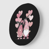 Pink Buffalo Plaid Heart Gnomes Valentijnsdag Grote Klok (Hoek)