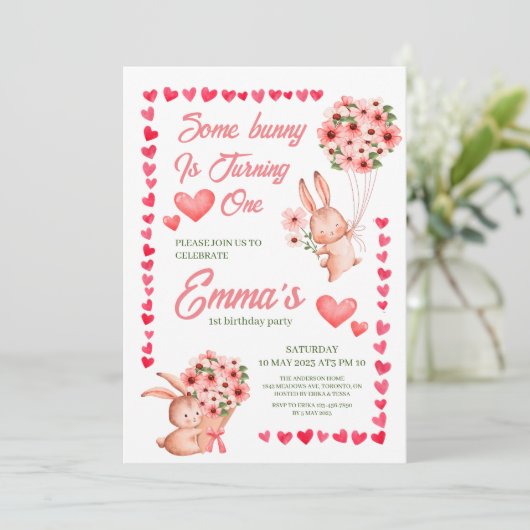 Pink Bunny floral First jarig uitnodiging (Staand voorkant)