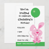 Pink Bunny Holding Green Balballon Birthday Invite Kaart (Voorkant / Achterkant)