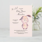 Pink Bunny Waterverf Het is een meisje Baby shower Kaart (Staand voorkant)