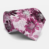 Pink, burgundy flowers on dusty pink stropdas (Opgerold)