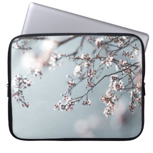 PINK CHERRY BLOSSOM IN CLOSE UP FOTOGRAPHY LAPTOP SLEEVE