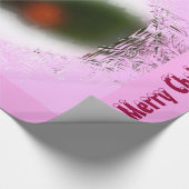 Pink Christmas Holly Cadeaupapier (Hoek)
