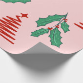 Pink Christmas trees and holly's Cadeaupapier (Hoek)