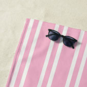 Pink City Chic Bachelorette Strandlaken (In situ)