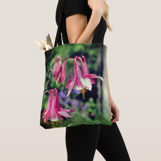 Pink Columbine Flowers Close Up  Tote Bag (Dichtbij)