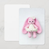 Pink Crochet Bunny – Soft Handmade Aesthetic Informatiekaartje (Voorkant / Achterkant)