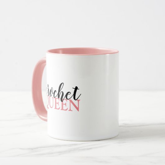 Pink Crochet Queen Mok (Voorkant links)