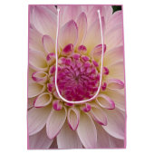 Pink Dahlia Petals Floral Macro Foto Medium Cadeauzakje (Achterkant)