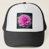 Pink Dahlia Trucker Pet (Voorkant)