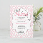 Pink Damask Nurse afstuderen pinning uitnodiging (Staand voorkant)