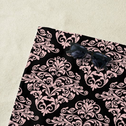 Pink Damask Party Girl Strandlaken (In situ)