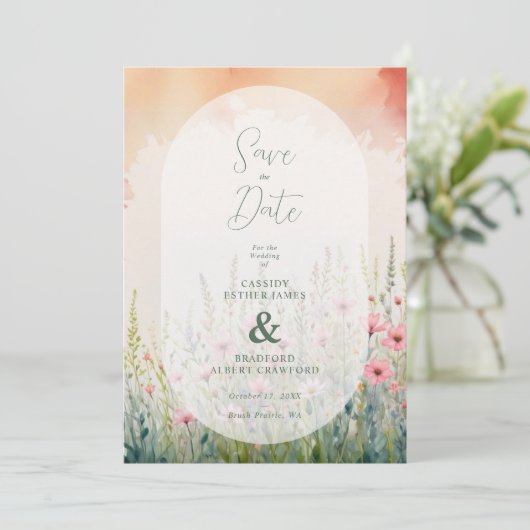 Pink Delicate Romantic Wildflowers Field Wedding Save The Date (Staand voorkant)