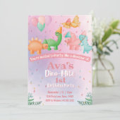 Pink Dinosaur Birthday Uitnodiging (Staand voorkant)