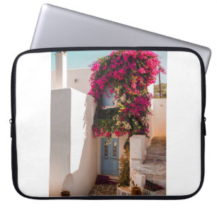 PINK EN GROEN PLANT OP WIT CONCRETE WALL LAPTOP SLEEVE
