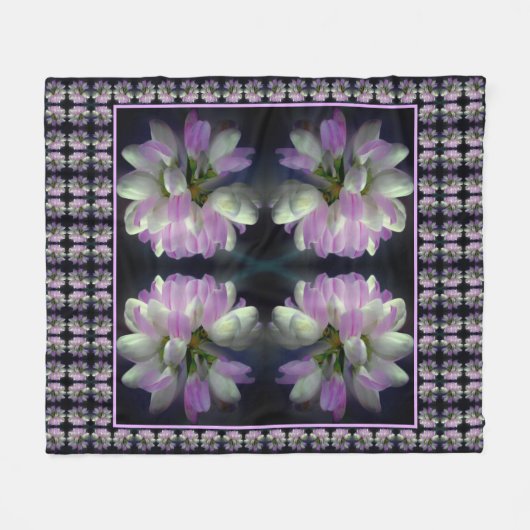 Pink en White Flower Close Up Pattern Fleece Deken (Voorkant (Horizontaal))