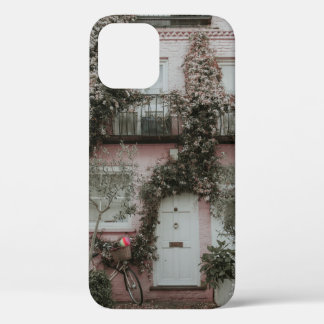 PINK EN WITTE HUIS, BEDEKT MET PLANT A Case-Mate iPhone CASE