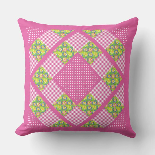 Pink Faux Patchwork, Primroses, Polkas en Gingham Kussen (Voorkant)