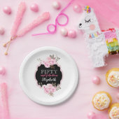 Pink Floral 50 en Fabulous Black & White Stripe Papieren Bordje (Feest)