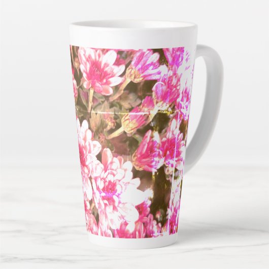 Pink Floral Bloom Pattern – Soft Botanical Design Latte Mok (Rechterhoek)