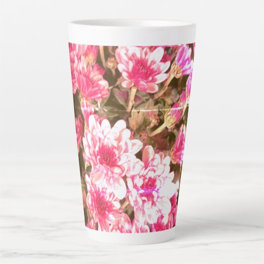 Pink Floral Bloom Pattern – Soft Botanical Design Latte Mok (Voorkant)